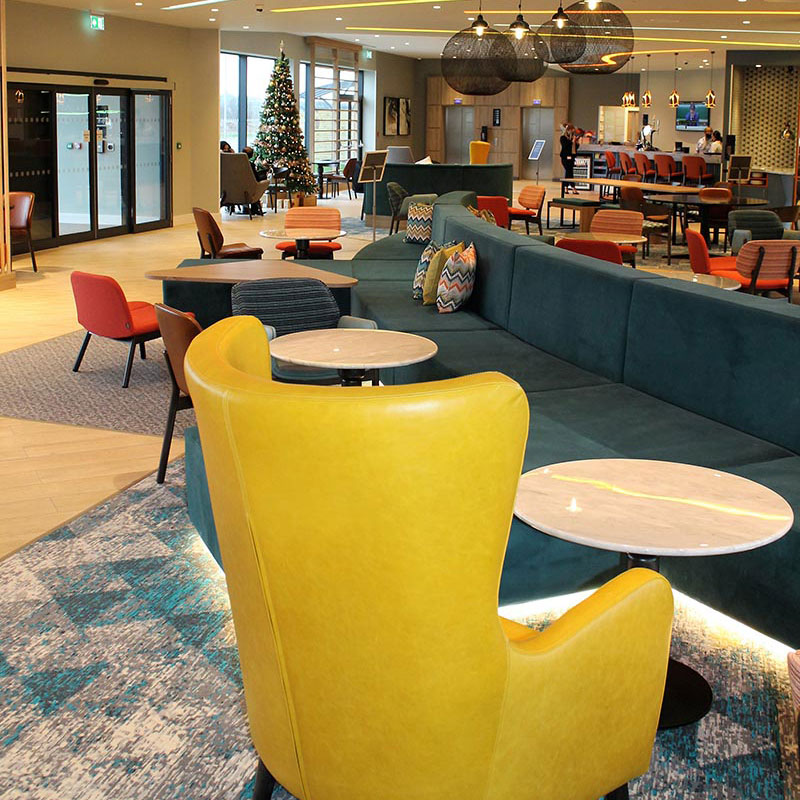 hotel fit out contractors